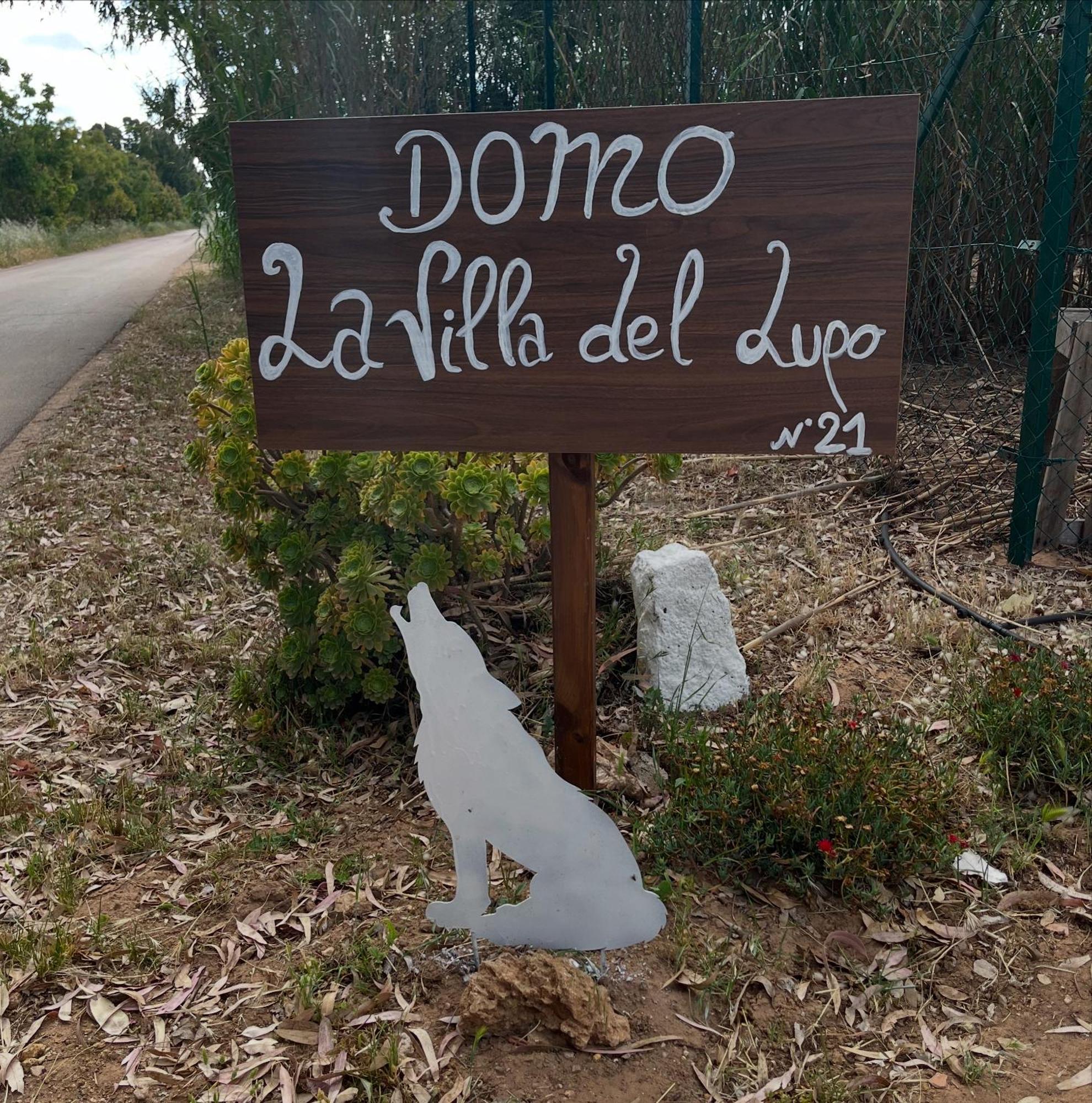 Villa Del Lupo Santa Maria la Palma Exterior foto